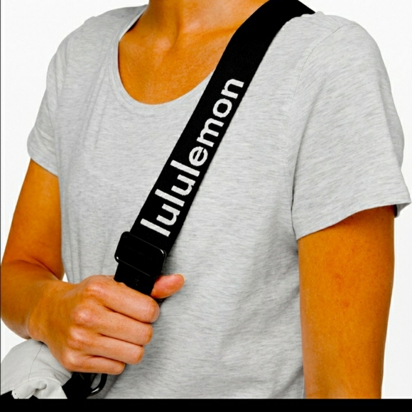 lululemon athletica Accessories - Lululemon Festival Shoulder Strap Black